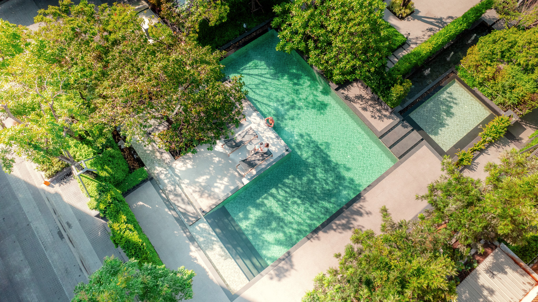 01-Ramada-By-Wyndham-Sukhumvit-87_Pool.jpg