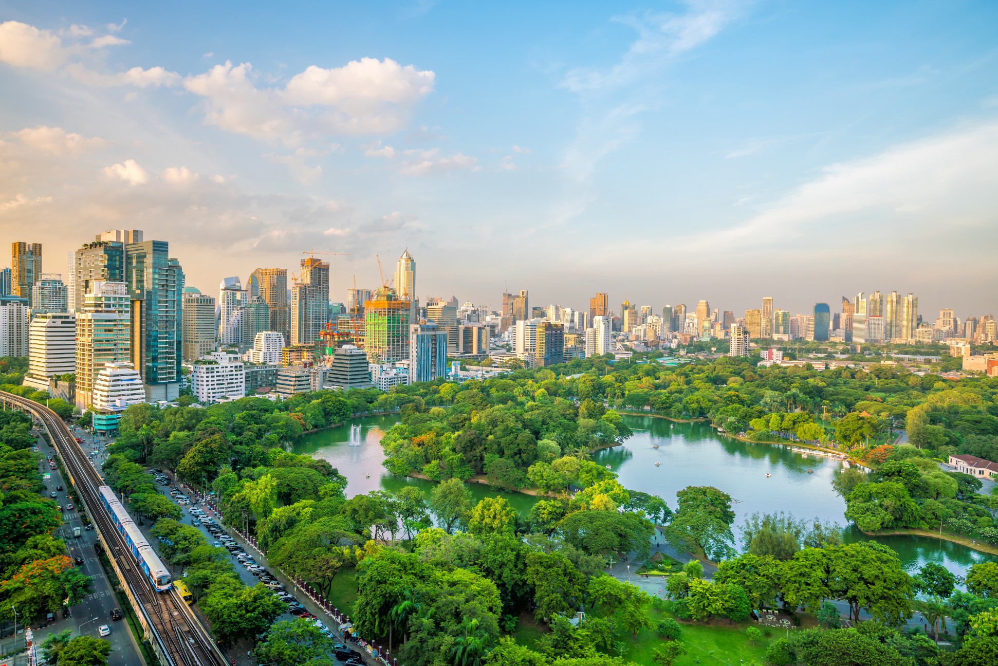 Lumphini-Park.jpg